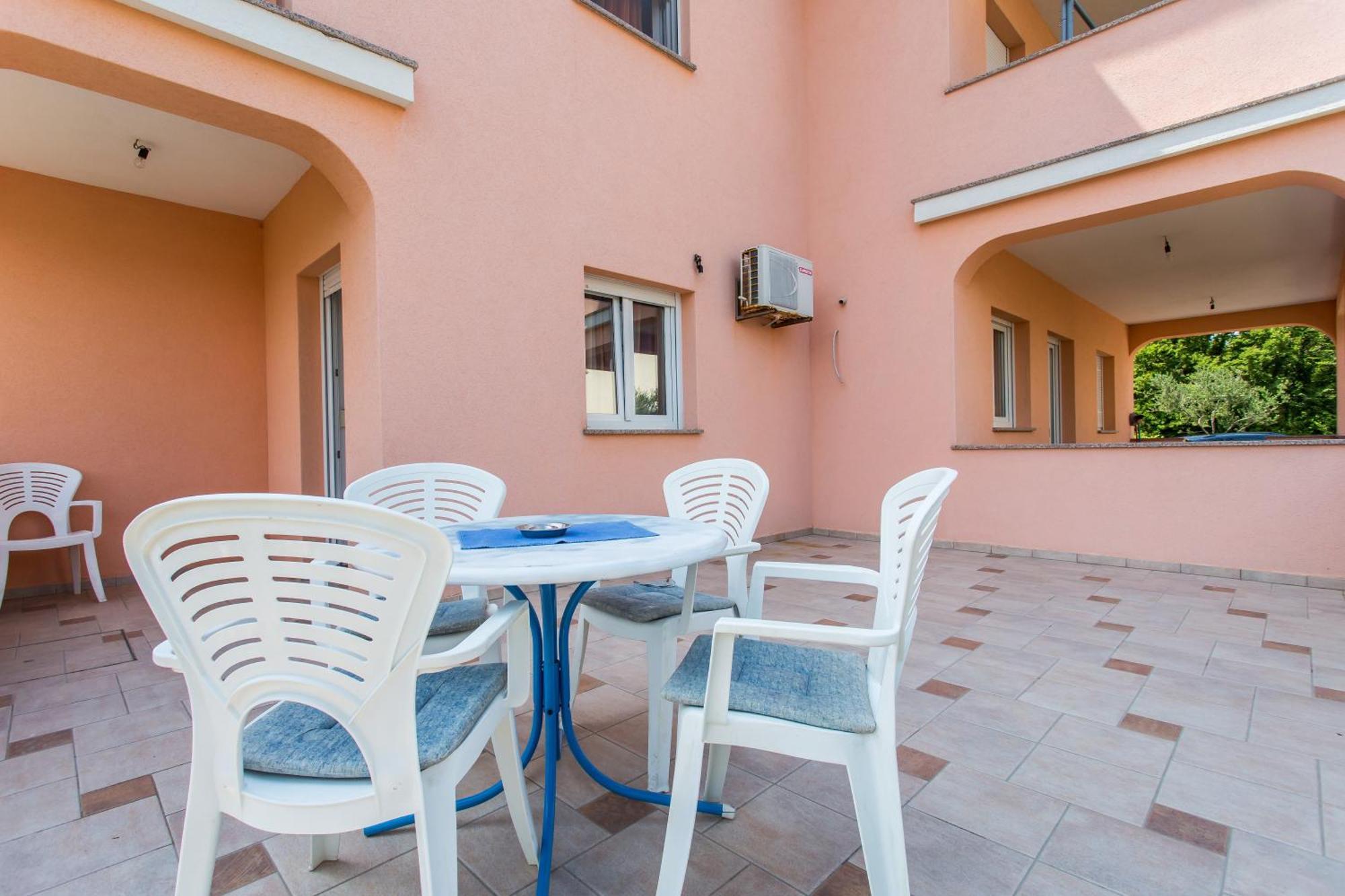 Justinic Apartament