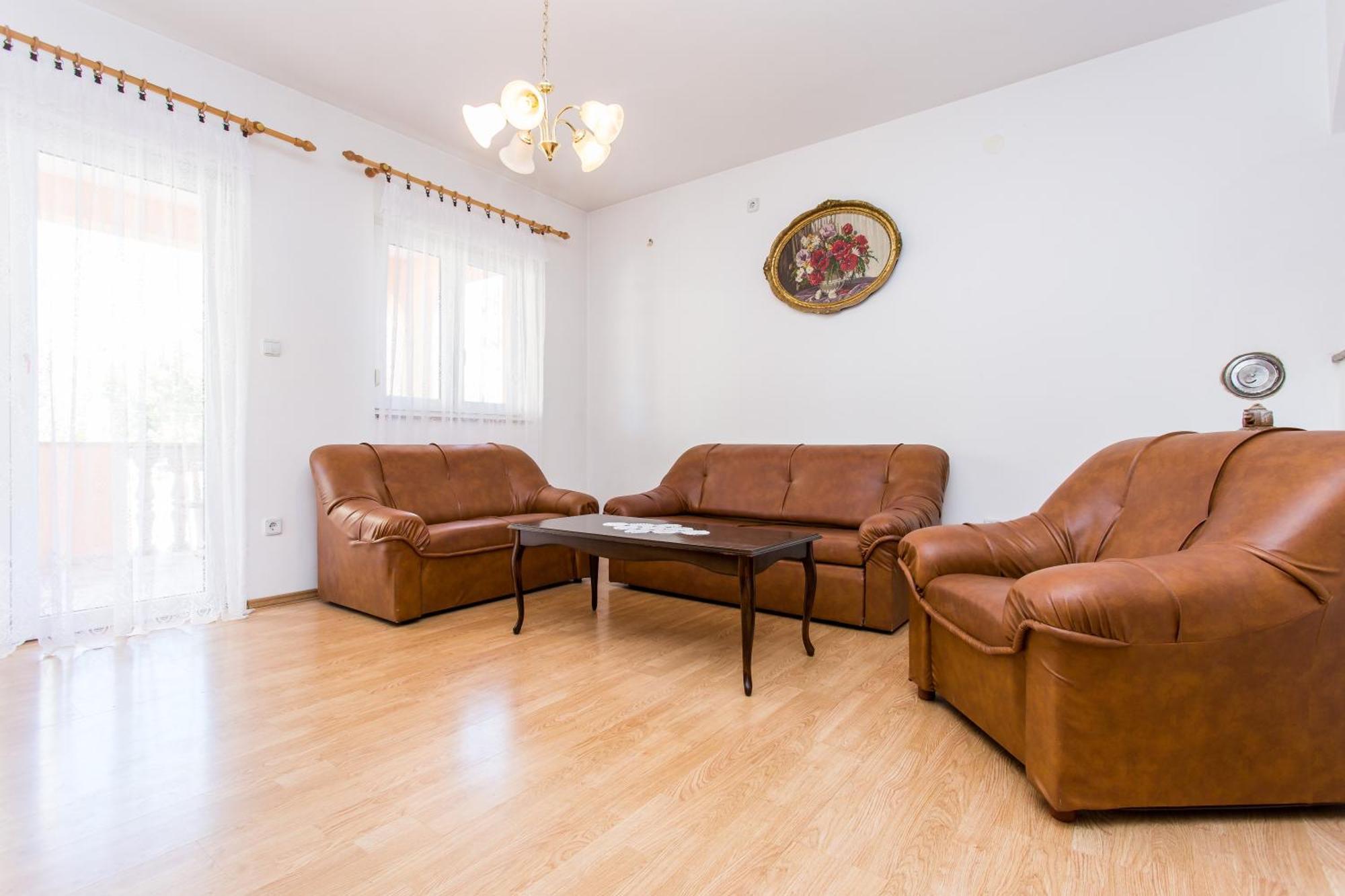 Apartment Justinic